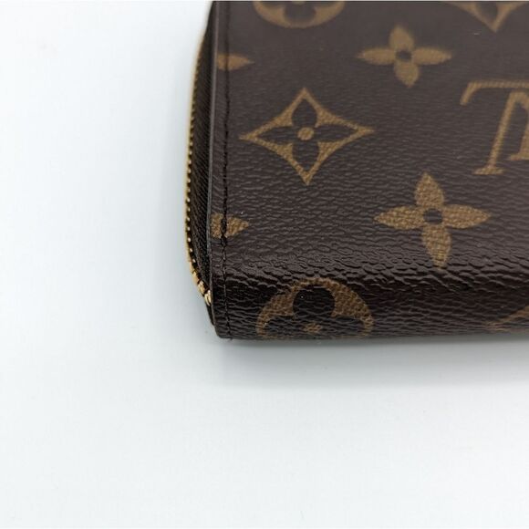 Louis Vuitton Clemence Wallet - Picture 5 of 16